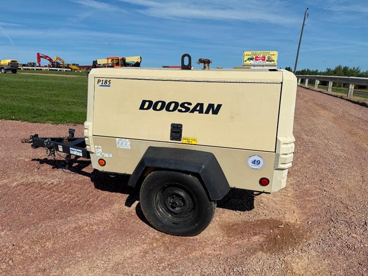 2019-doosan-p185-image-4