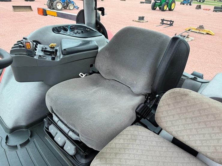 case-ih-mx220-image-62