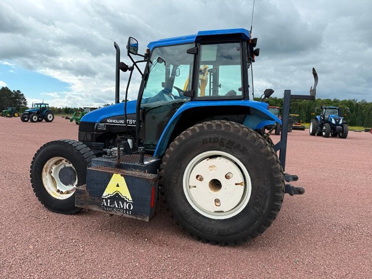 new-holland-ts110-image-4