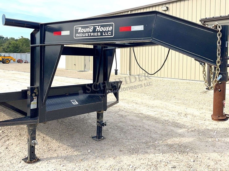 2022-round-house-40'-flatbed-gooseneck-trailer-image-10