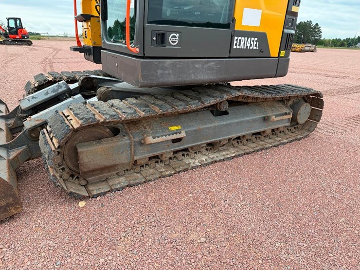 volvo-ecr145el-image-7