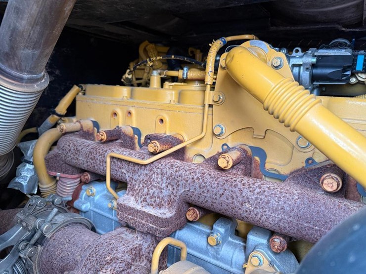 caterpillar-926m-image-27