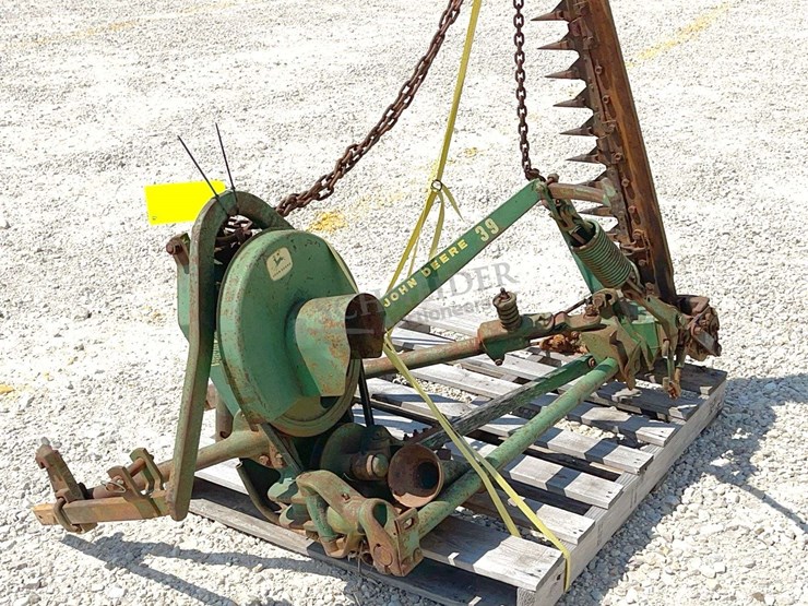 john-deere-7-image-7