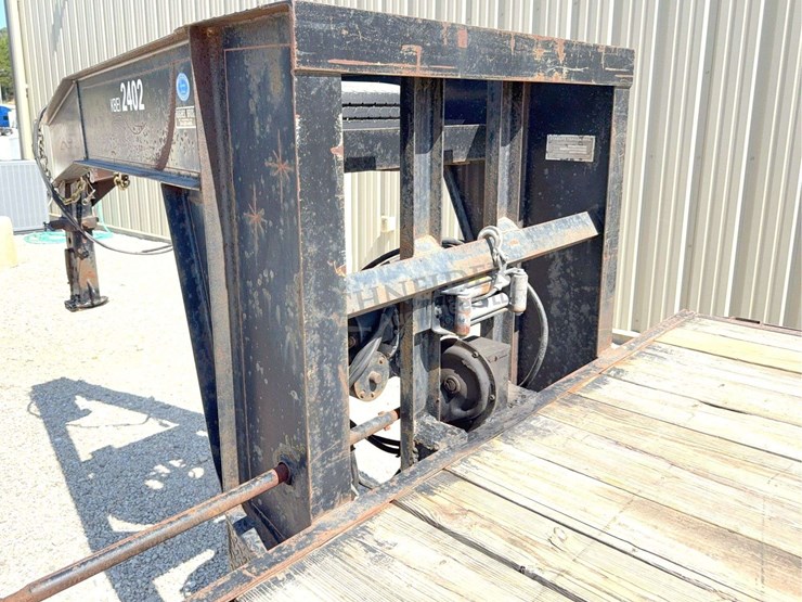 1995-starlite-24'-flatbed-gooseneck-trailer-image-45