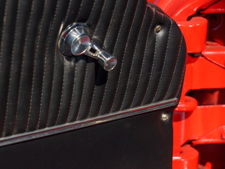 #1032-•-1964-chevrolet-corvette-convertible-image-71