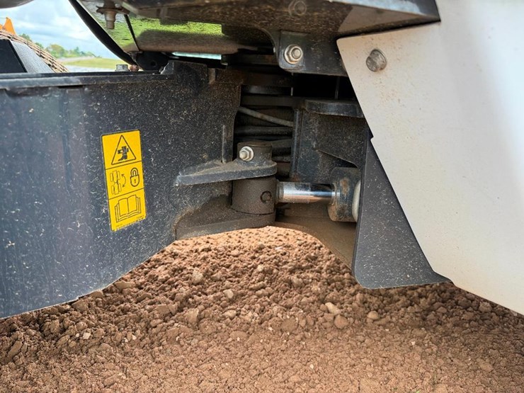 2024-bobcat-l28-image-26