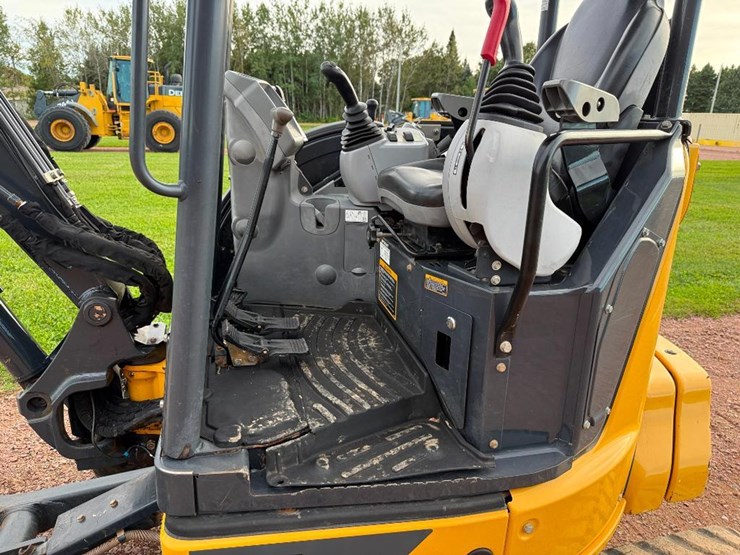 deere-35g-image-38
