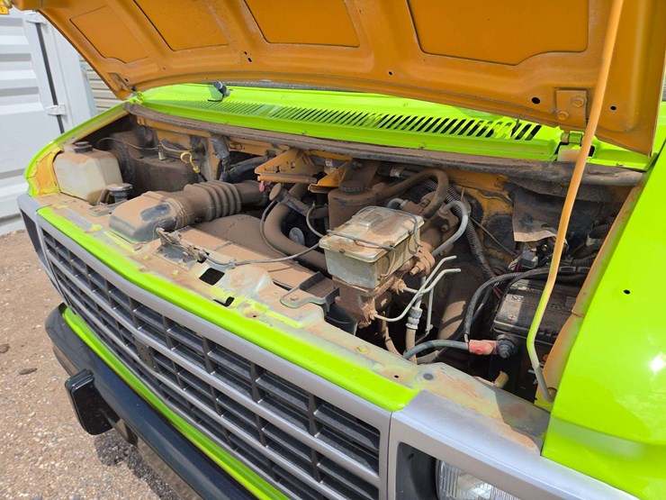 1993-gmc-3500-image-29