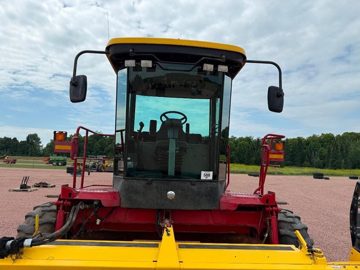 new-holland-hw305-image-25
