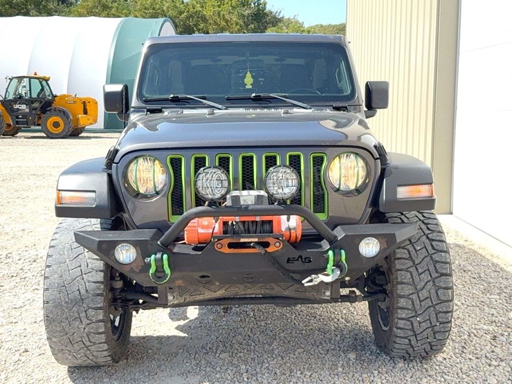 2018-jeep-wrangler-sport-image-8