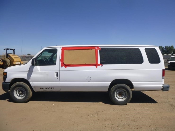 2008-ford-e350-image-7