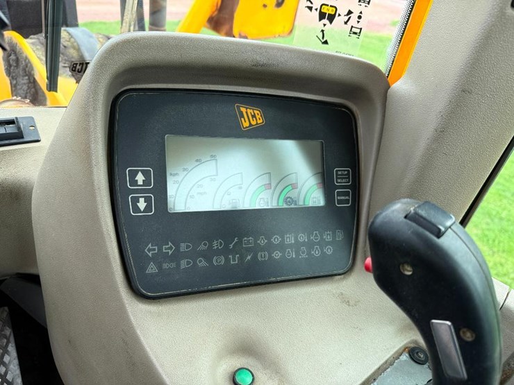 jcb-426b-image-50