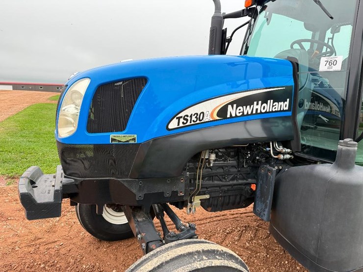 new-holland-ts130a-image-27