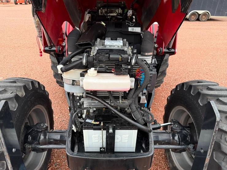 case-ih-farmall-50a-image-33