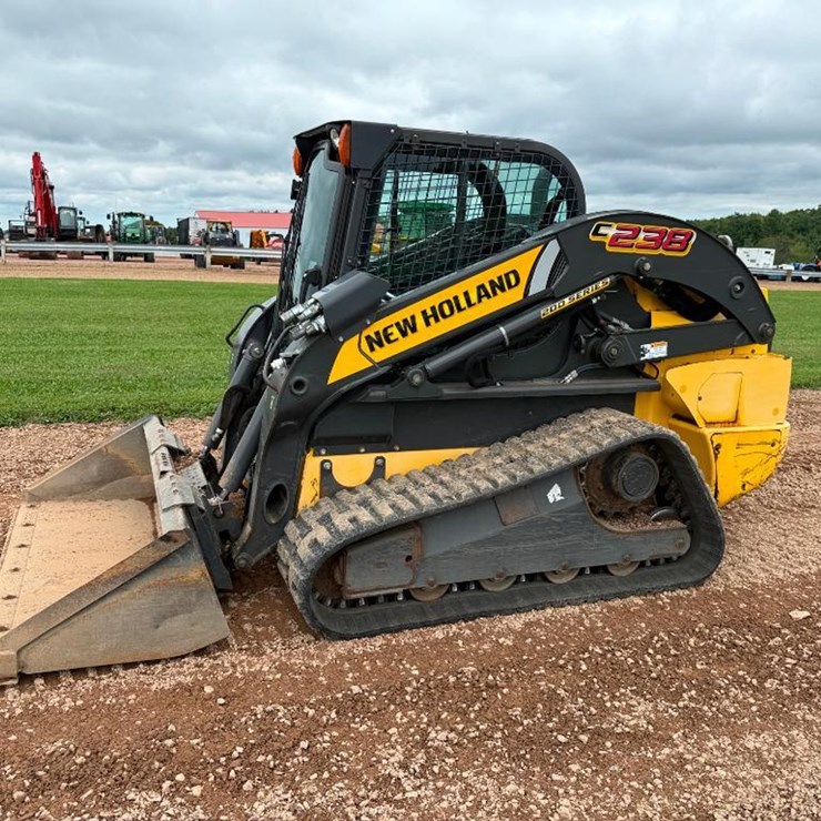 NEW HOLLAND C238