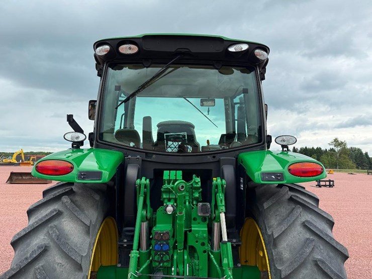 john-deere-6120r-image-22