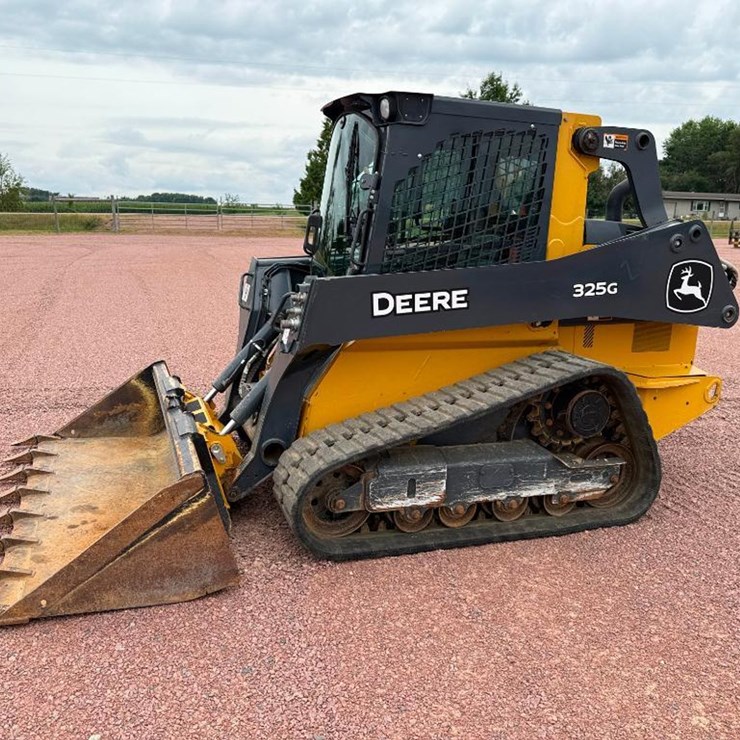 2020 DEERE 325G
