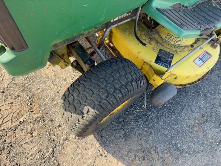 john-deere-lx176-image-10