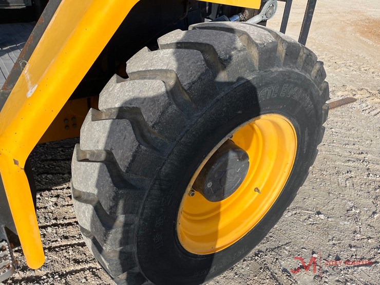 jcb-930-image-10