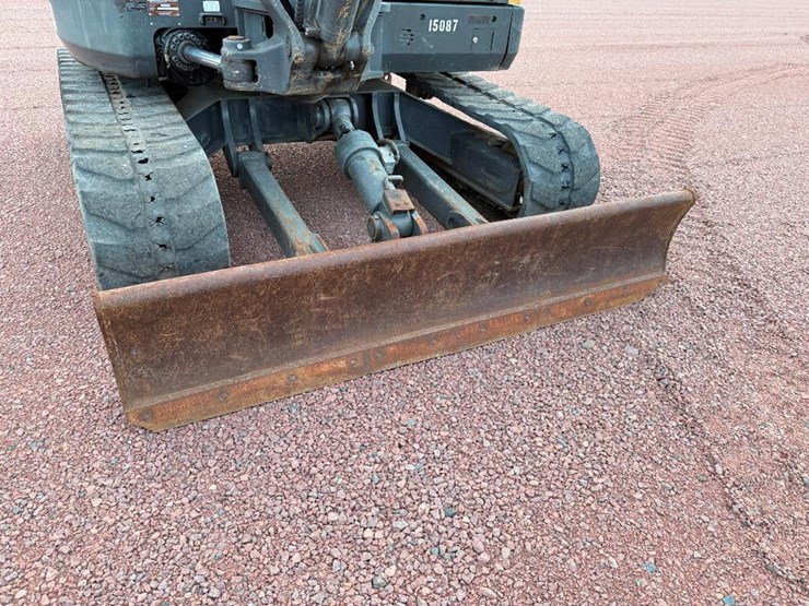 volvo-ecr88-image-30