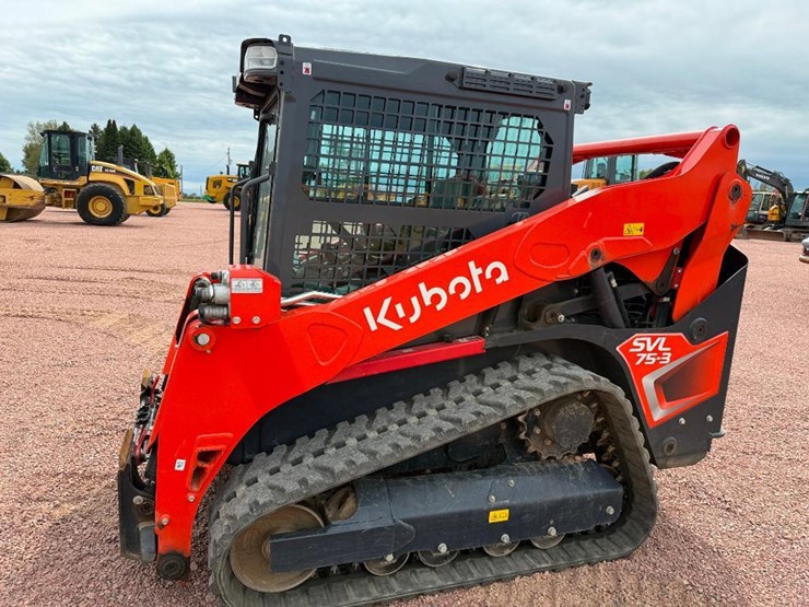2024-kubota-svl75-3-image-12