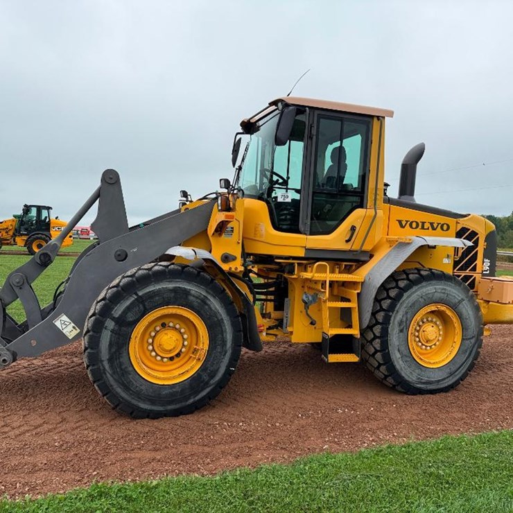 VOLVO L90F