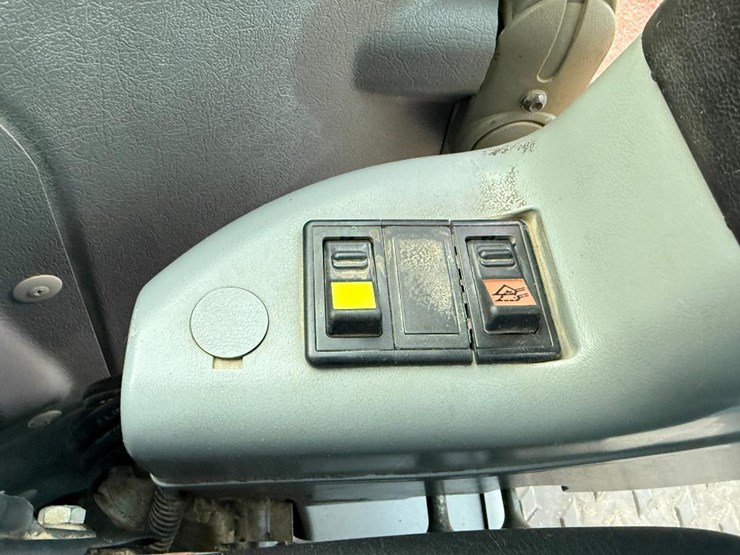 volvo-ecr88-image-56
