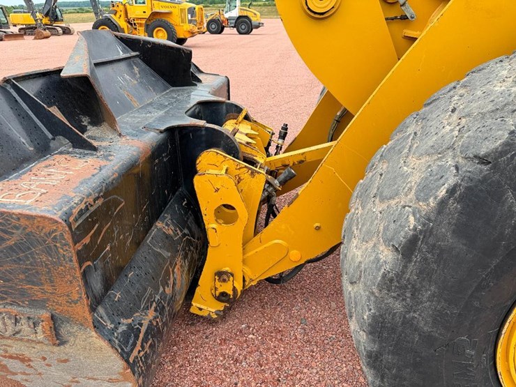 caterpillar-926m-image-35