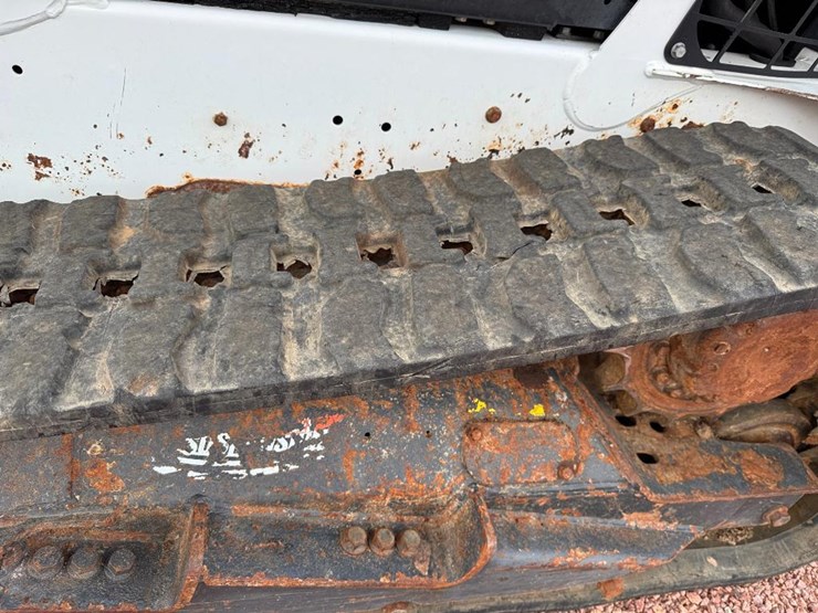 bobcat-t595-image-9