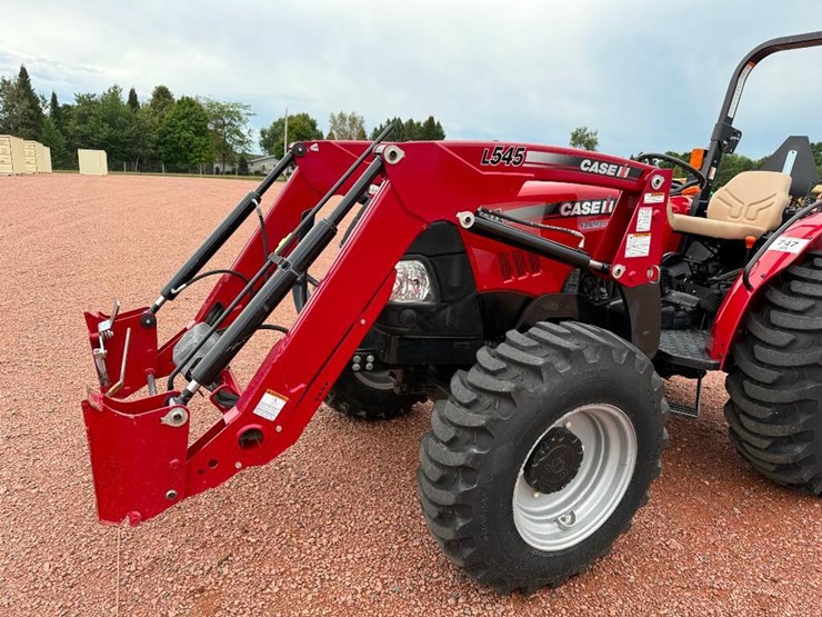 case-ih-farmall-50a-image-16
