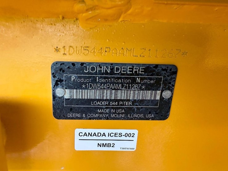 2021-deere-544p-image-62