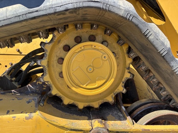2020-caterpillar-289d3-image-18