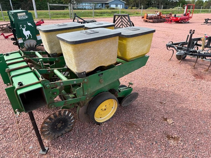 john-deere-2-image-11