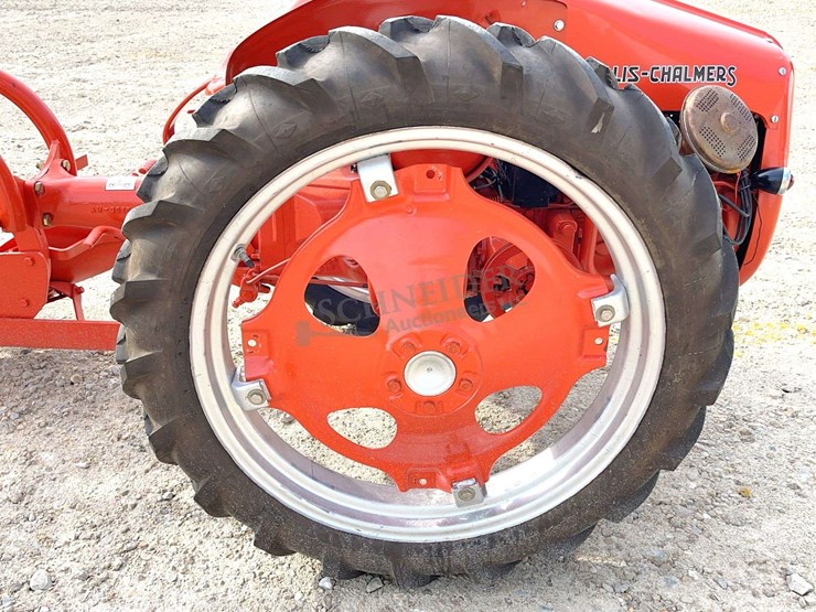 allis-chalmers-model-g-tractor-image-14