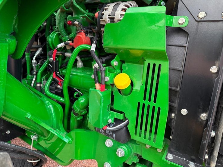 john-deere-5065e-image-47