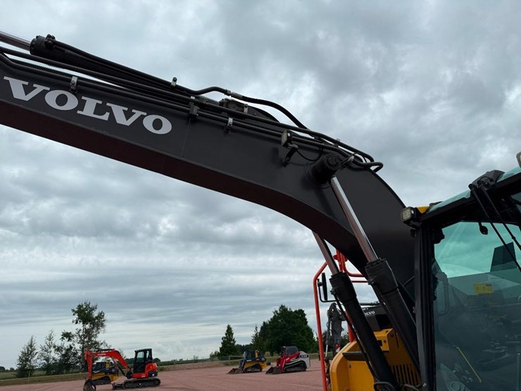 volvo-ecr145el-image-32