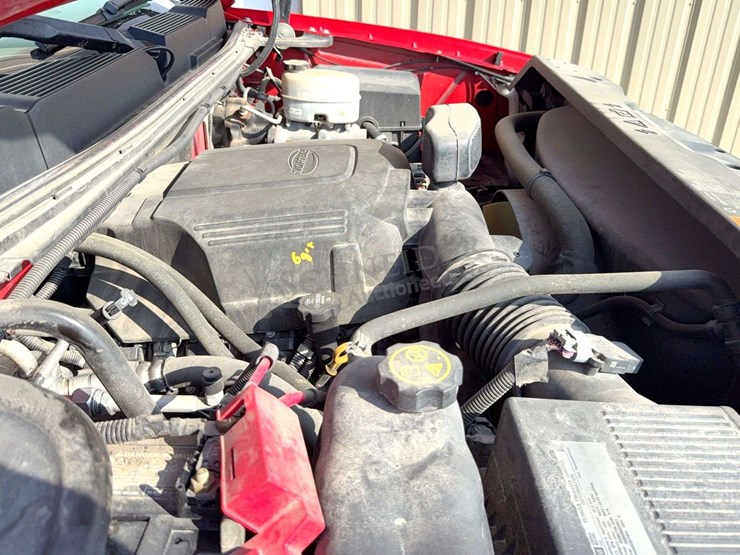 2013-chevrolet-2500hd-image-31