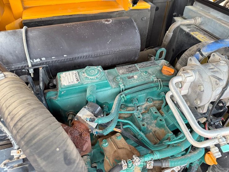 volvo-ecr88-image-47