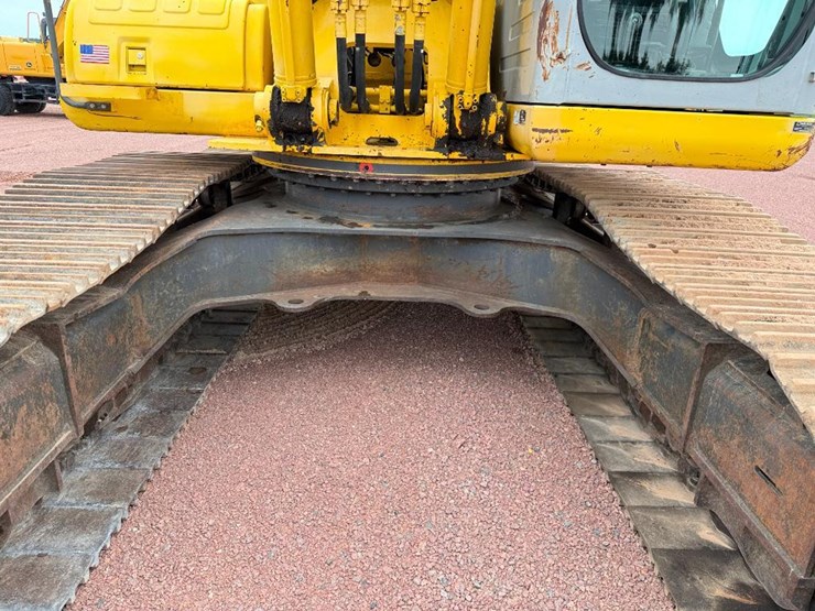 kobelco-sk330-lc-image-28
