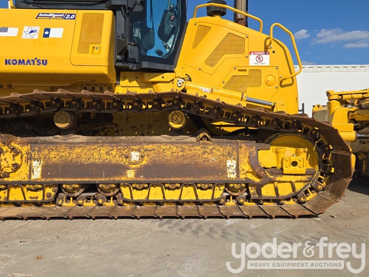 2022-komatsu-d61pxi-24-image-9