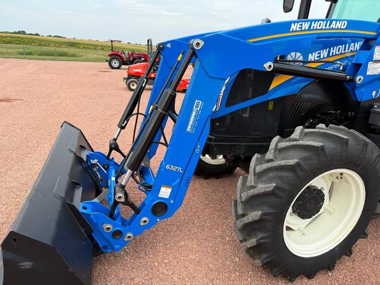 new-holland-workmaster-95-image-33