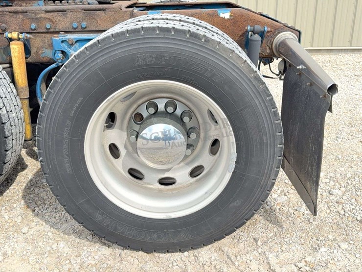 2007-peterbilt-386-image-80