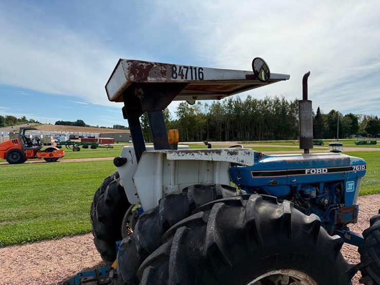ford-7610-ii-image-17