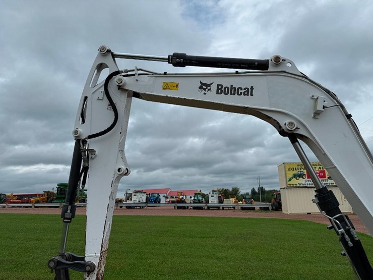 bobcat-e85-image-31