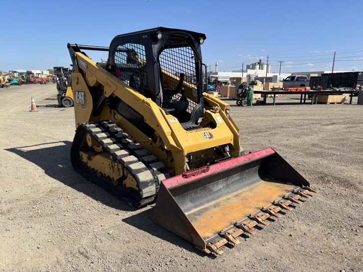 2020-caterpillar-289d3-image-2