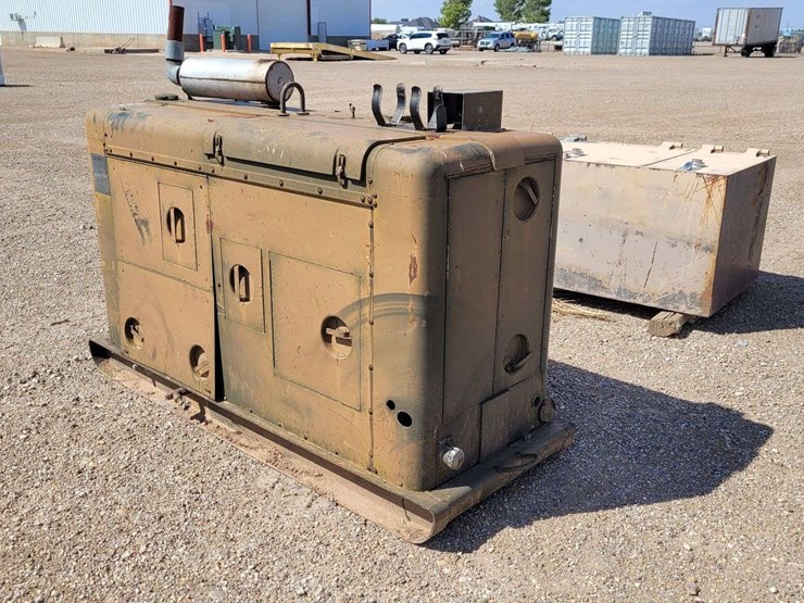 1958-us-army-electric,-portable,-15kw-generator-on-skid-image-6