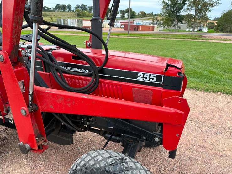 case-ih-255-image-31