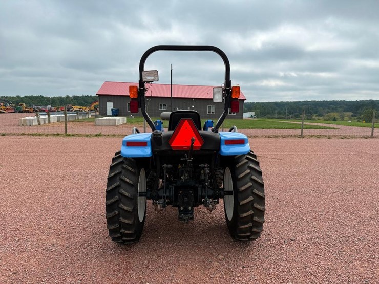 new-holland-tc35da-image-5