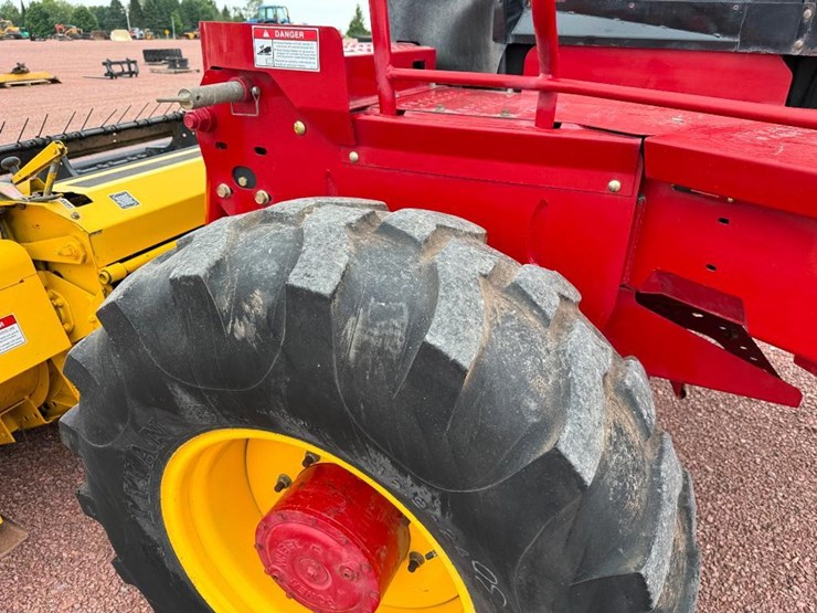 new-holland-hw305-image-7
