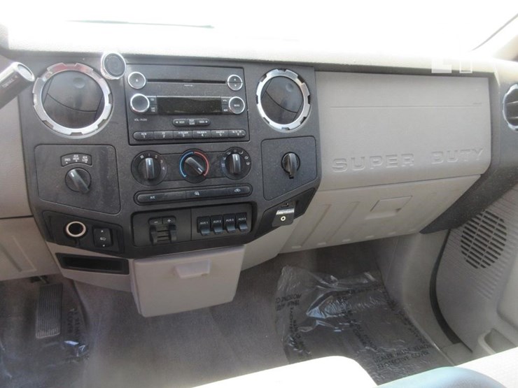 2010-ford-f250-xlt-image-9
